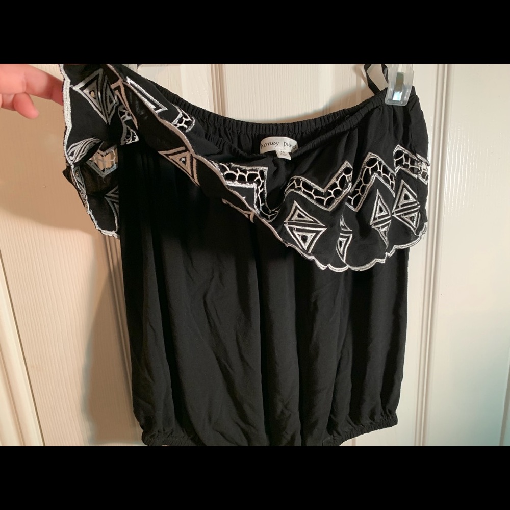 Strapless blouse